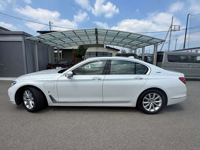 ＢＭＷ ７シリーズ ７４０Ｅ Ｉパフォーマンス エグゼクティブ H30年 (関東) 99