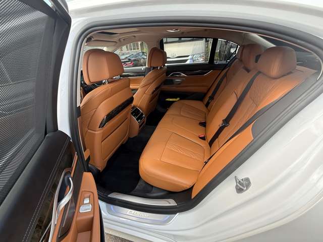 ＢＭＷ ７シリーズ ７４０Ｅ Ｉパフォーマンス エグゼクティブ H30年 (関東) 99