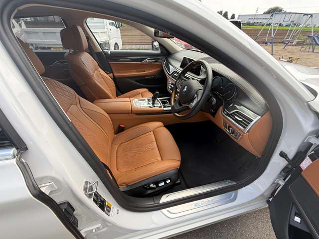 ＢＭＷ ７シリーズ ７４０Ｅ Ｉパフォーマンス エグゼクティブ H30年 (関東) 99