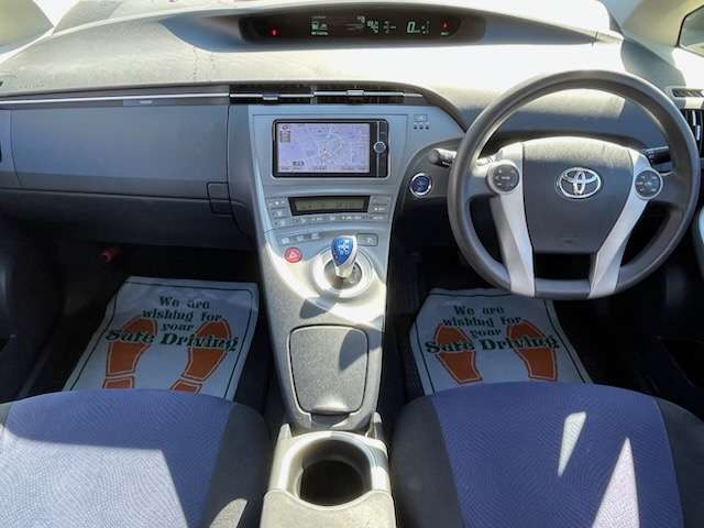 トヨタ プリウス １．８ Ｓ H25年 () 99