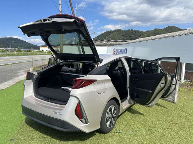 トヨタ プリウスＰＨＶ １．８ Ｓ ナビパッケージ H30年 (近畿) 99