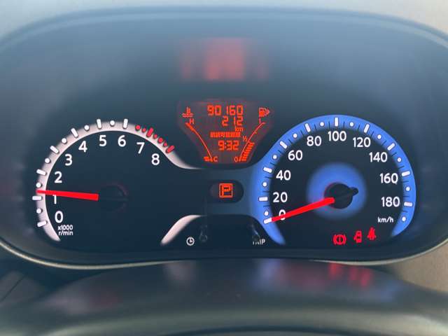 日産 キューブ １．５ １５Ｘ Ｖセレクション H27年 (中国) 99