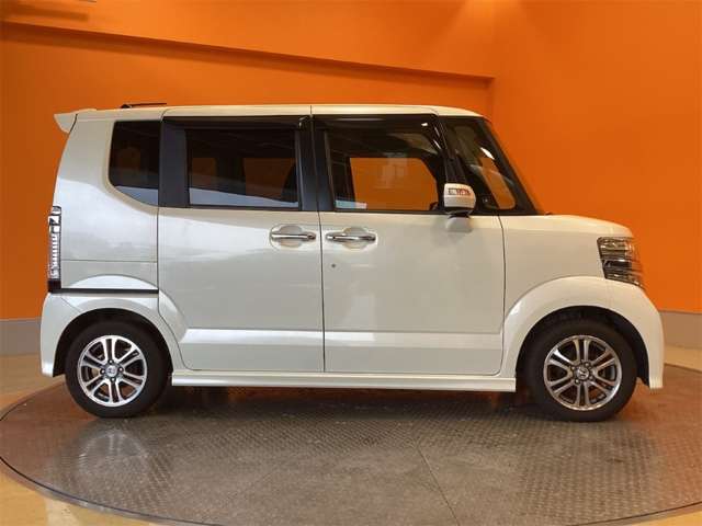 ホンダ Ｎ　ＢＯＸ ６６０ カスタムＧ Ａパッケージ H26年 (近畿) 99