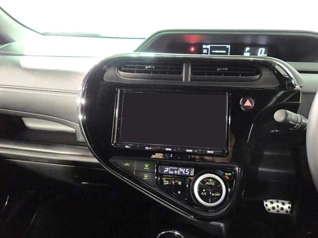 トヨタ アクア １．５ Ｇ ＧＲスポーツ １７インチパッケージ H29年 () 99