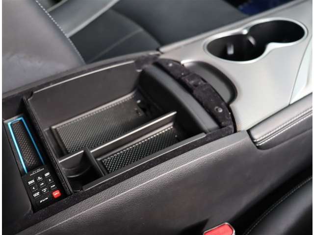 日産 スカイライン ２．０ ２００ＧＴ－Ｔ タイプＳＰ H27年 (関東) 99