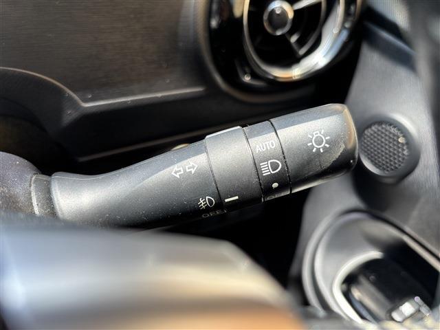トヨタ アクア １．５ Ｇ H27年 (東海) 99