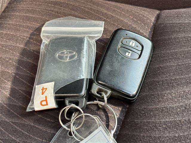 トヨタ アクア １．５ Ｇ H27年 (東海) 99