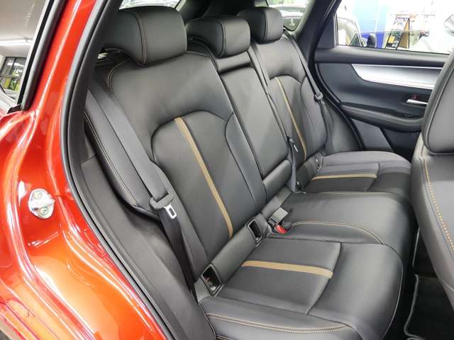 マツダ ＣＸ−６０ ３．３ ＸＤハイブリッド トレッカー ディーゼルターボ ４ＷＤ R7年 (東海) 99