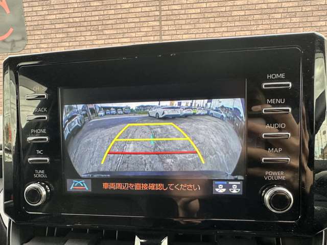 トヨタ カローラ　ツーリング　ハイブリッド １．８ ハイブリッド ＷＸＢ R2年 () 99