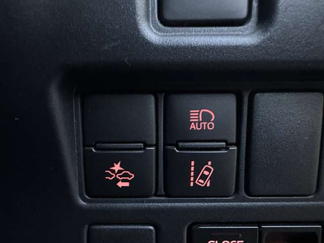 トヨタ エスクァイア ２．０ ＧＩ ブラック テーラード H29年 () 99