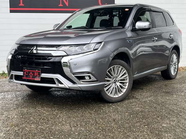 三菱 アウトランダーＰＨＥＶ ２．４ Ｇ プレミアムパッケージ ４ＷＤ H30年 (関東) 99