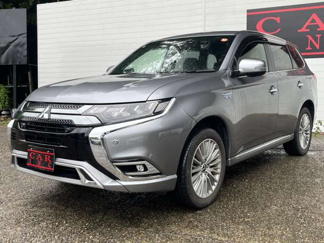 三菱 アウトランダーＰＨＥＶ ２．４ Ｇ プレミアムパッケージ ４ＷＤ H30年 (関東) 99