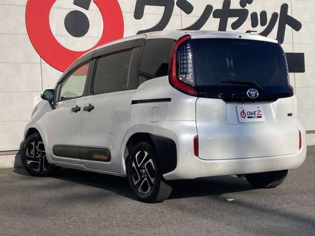 トヨタ シエンタ　ハイブリッド ハイブリッド １．５ Ｚ R4年 (四国) 99