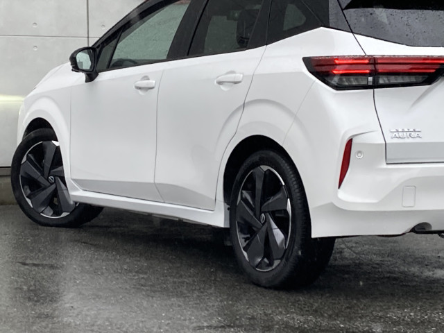 日産 ノートオーラ １．２ Ｇ レザーエディション R6年 (四国) 99