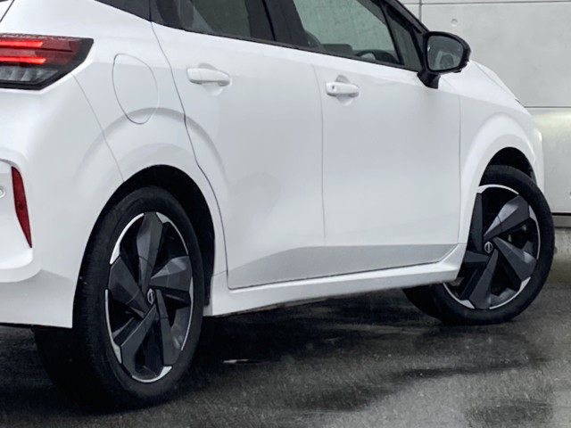 日産 ノートオーラ １．２ Ｇ レザーエディション R6年 (四国) 99