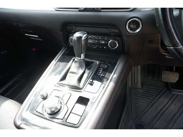 マツダ ＣＸ−８ ２．２ ＸＤ Ｌパッケージ ディーゼルターボ ４ＷＤ H30年 (関東) 99