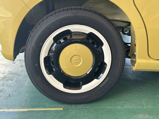 ホンダ Ｎ　ＢＯＸ ６６０ ファッションスタイル モノトーン R8年 () 99