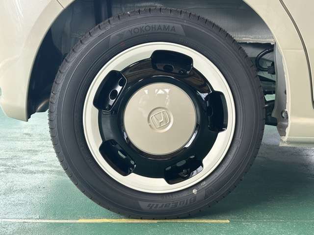 ホンダ Ｎ　ＢＯＸ ６６０ ファッションスタイル ２トーン R8年 () 99