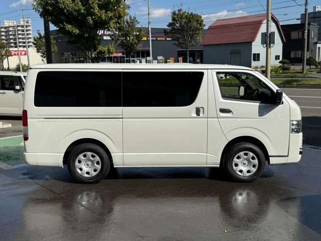 トヨタ ハイエースバン ２．８ スーパーＧＬ ダークプライムＩＩ ロングボディ ディーゼルターボ ４ＷＤ R3年 (北海道) 99