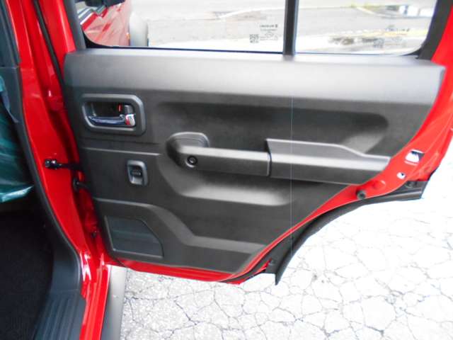 スズキ ジムニー　ノマド １．５ ＦＣ ４ＷＤ R8年 () 99