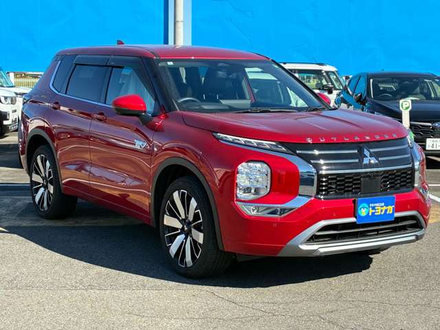 三菱 アウトランダーＰＨＥＶ ＰＨＥＶ ２．４ Ｐ ４ＷＤ R6年 () 99
