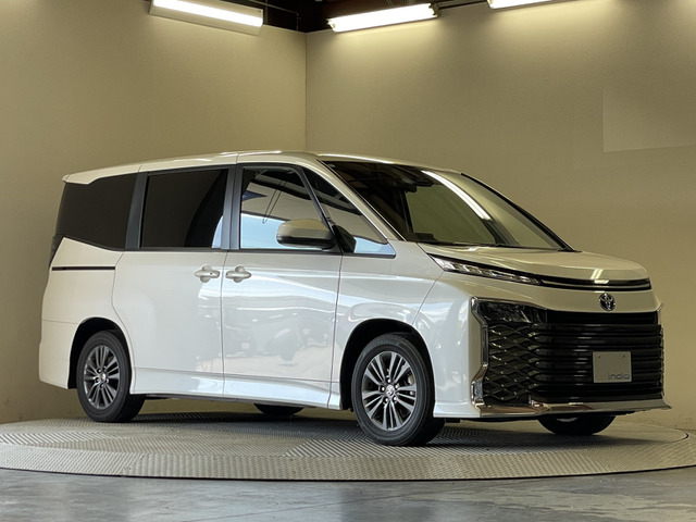 トヨタ ヴォクシー １．８ ハイブリッド Ｓ－Ｇ R4年 (甲信越・北陸) 99