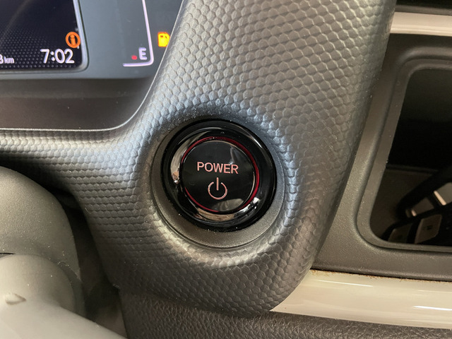 ホンダ フィット　ハイブリッド １．５ Ｅ：ＨＥＶ ベーシック ４ＷＤ R2年 (甲信越・北陸) 99