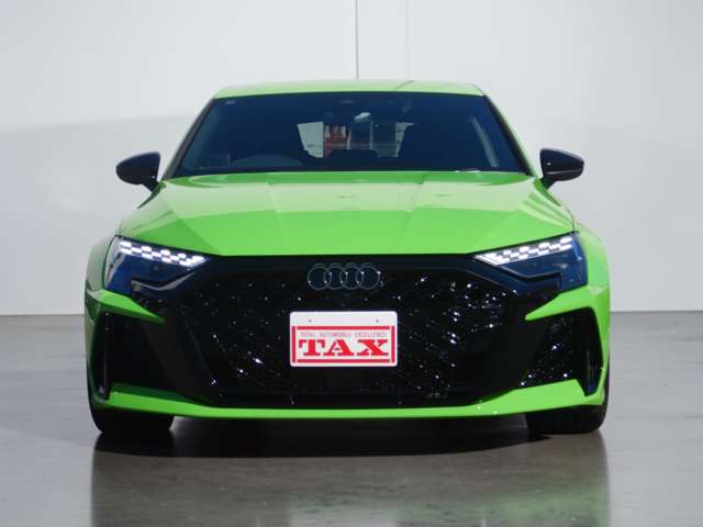 アウディ ＲＳ３　スポーツバック ２．５ ４ＷＤ R7年 (近畿) 99