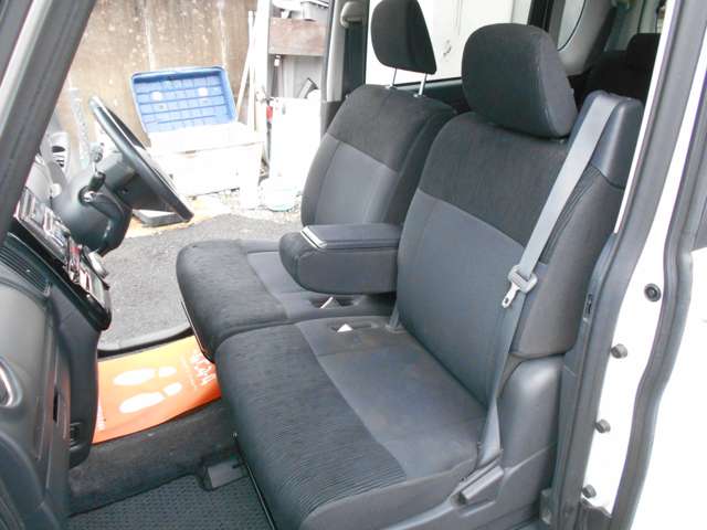 ダイハツ タント ６６０ カスタム Ｘ H23年 (近畿) 99