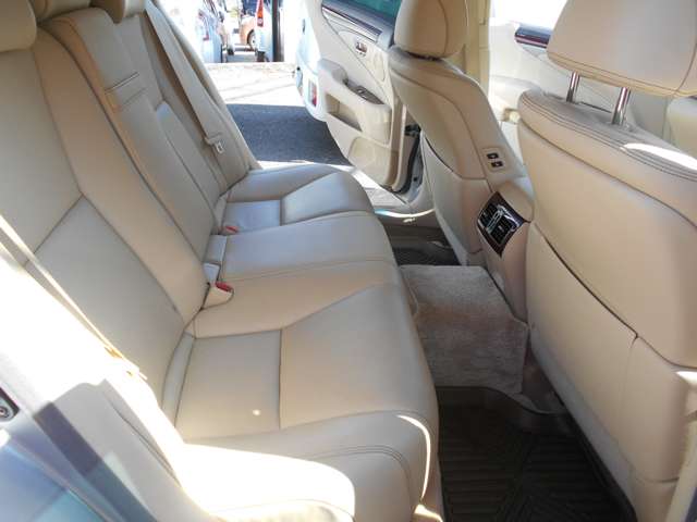 レクサス ＬＳ４６０ バージョンＣ　Ｉパッケージ H26年 (近畿) 99