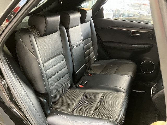 レクサス ＮＸ２００ｔ ２００Ｔ Ｆスポーツ ４ＷＤ H27年 (近畿) 99