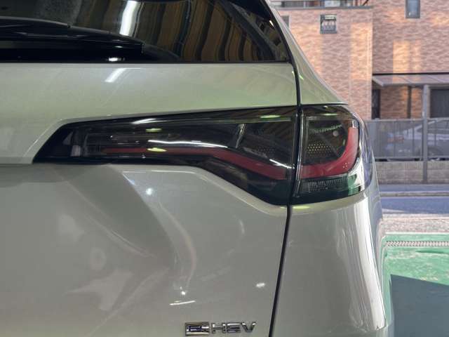 ホンダ ＺＲ－Ｖ ２．０ Ｅ：ＨＥＶ Ｚ R5年 () 99