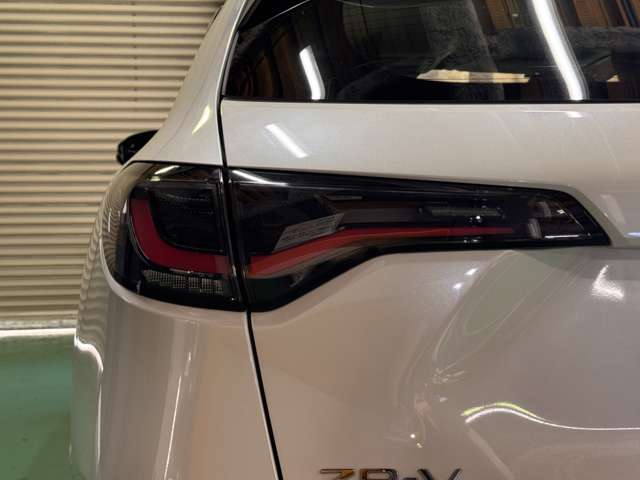 ホンダ ＺＲ－Ｖ ２．０ Ｅ：ＨＥＶ Ｚ R5年 () 99