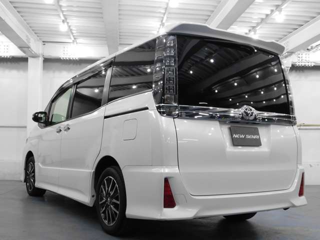 トヨタ ヴォクシー ２．０ ＺＳ 煌 H27年 (近畿) 99