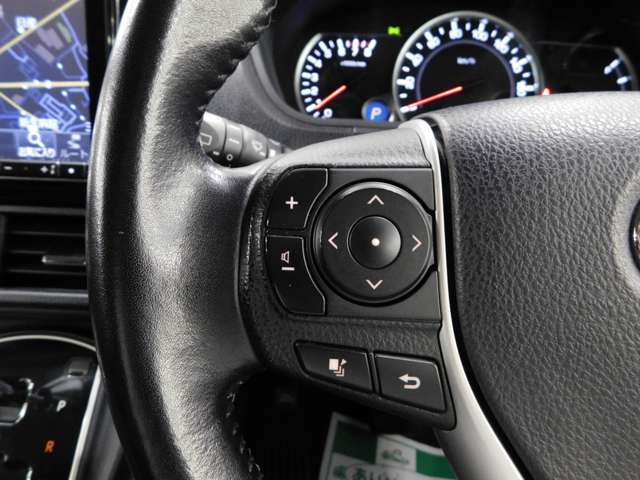 トヨタ ヴォクシー ２．０ ＺＳ 煌 H27年 (近畿) 99