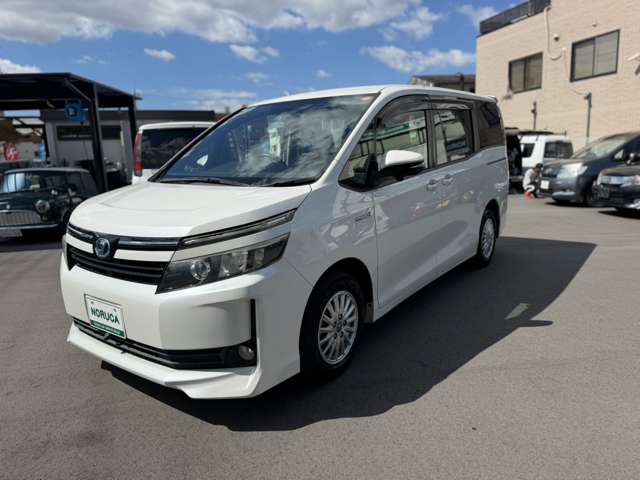 トヨタ ヴォクシー １．８ ハイブリッド Ｖ H26年 (近畿) 99