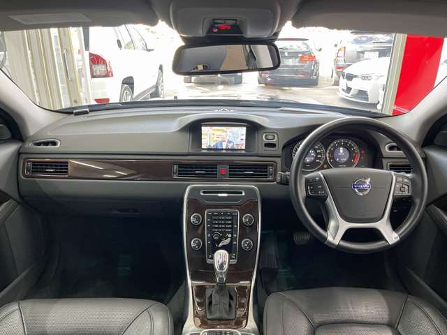 ボルボ Ｖ７０ Ｔ４　ＳＥ H24年 (近畿) 99