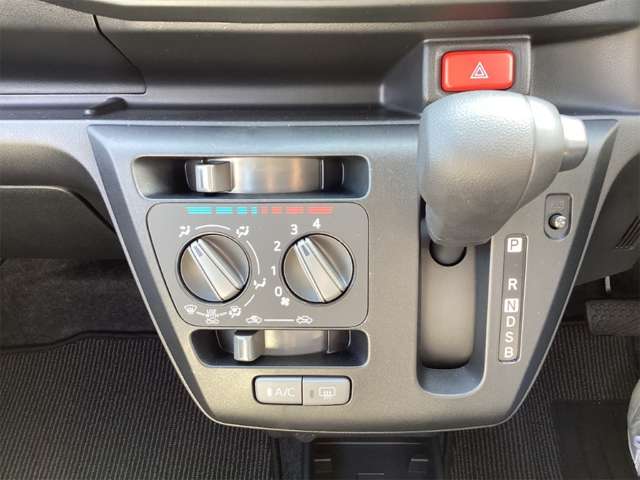 ダイハツ ミラ　イース ６６０ Ｌ ＳＡＩＩＩ R7年 (近畿) 99