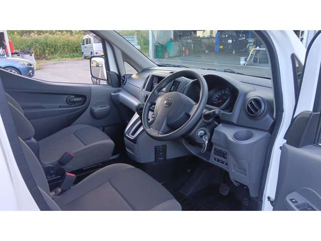 日産 ＮＶ２００バネットバン １．６ ＤＸ ４ＷＤ R2年 () 99