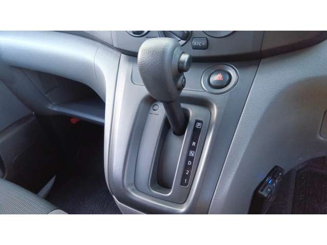 日産 ＮＶ２００バネットバン １．６ ＤＸ ４ＷＤ R2年 () 99