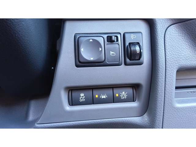 日産 ＮＶ２００バネットバン １．６ ＤＸ ４ＷＤ R2年 () 99