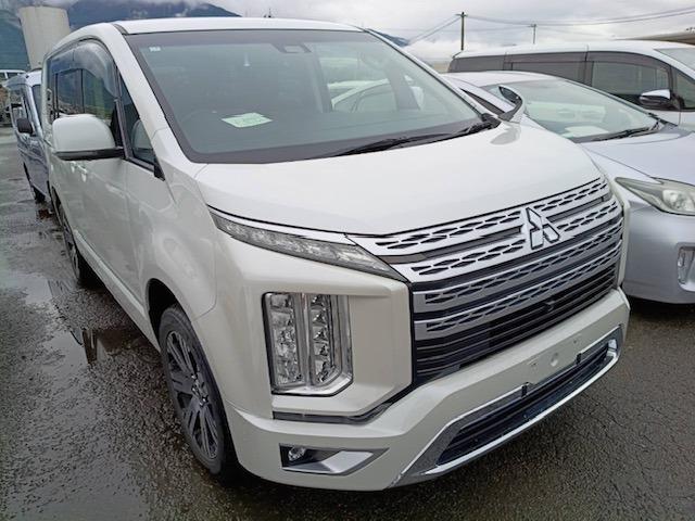 三菱 デリカ　Ｄ：５ ２．２ Ｇ パワーパッケージ ディーゼルターボ ４ＷＤ R1年 () 99