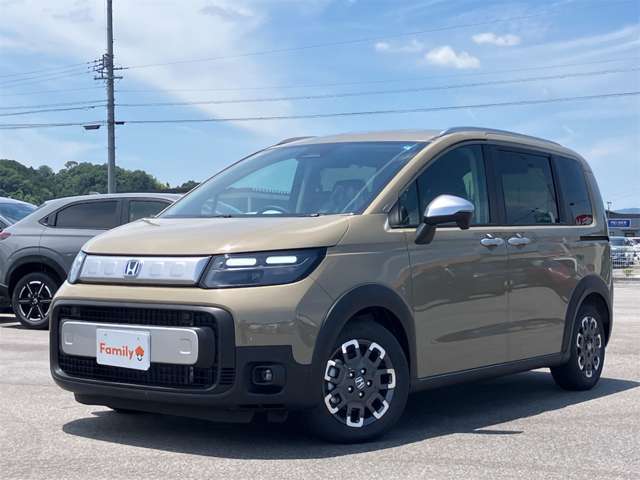 ホンダ フリード　ハイブリッド １．５ Ｅ：ＨＥＶ クロスター R8年 (東海) 99