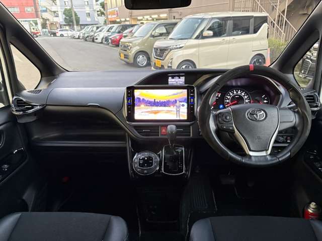 トヨタ ノア ２．０ ＳＩ ＷＸＢ H30年 () 99