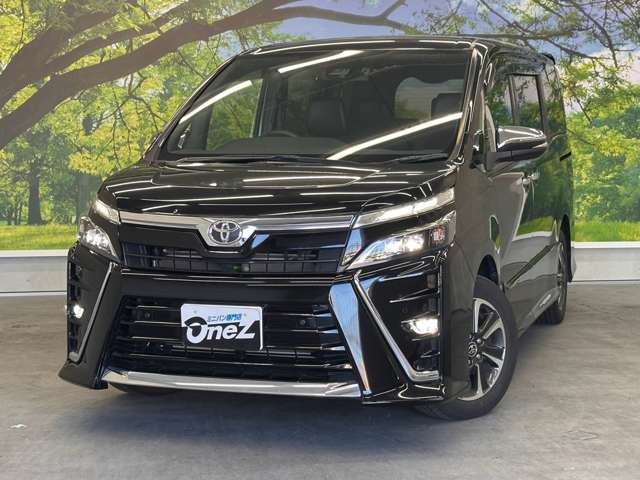 トヨタ ヴォクシー ２．０ ＺＳ 煌ＩＩＩ R8年 () 99