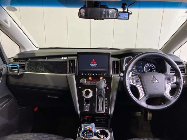三菱 デリカ　Ｄ：５ ２．２ Ｐ ディーゼルターボ ４ＷＤ R1年 () 99