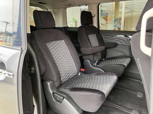 三菱 デリカ　Ｄ：５ ２．２ Ｐ ディーゼルターボ ４ＷＤ R1年 () 99