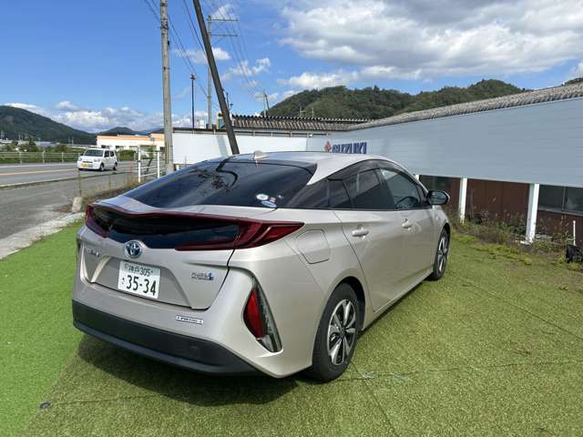 トヨタ プリウスＰＨＶ １．８ Ｓ ナビパッケージ H30年 (近畿) 99