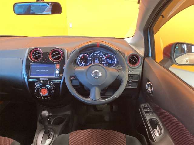 日産 ノート １．２ ＮＩＳＭＯ H27年 (近畿) 99