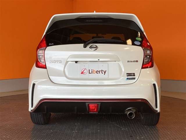 日産 ノート １．２ ＮＩＳＭＯ H27年 (近畿) 99